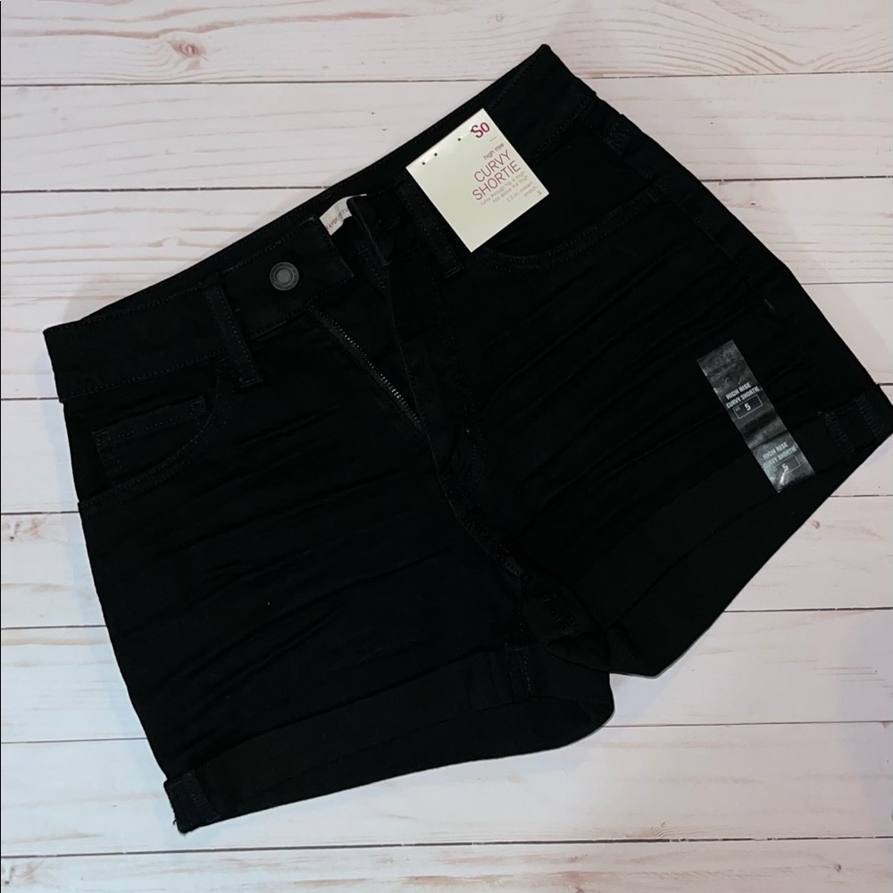 High rise black shorts